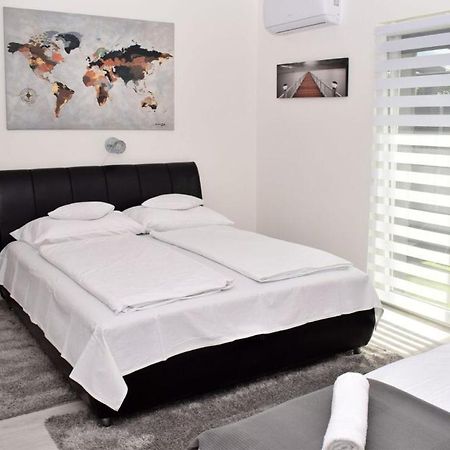 Trendi Apartman Siofok Exterior photo